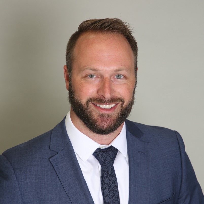 Neil Alexander - square.JPG