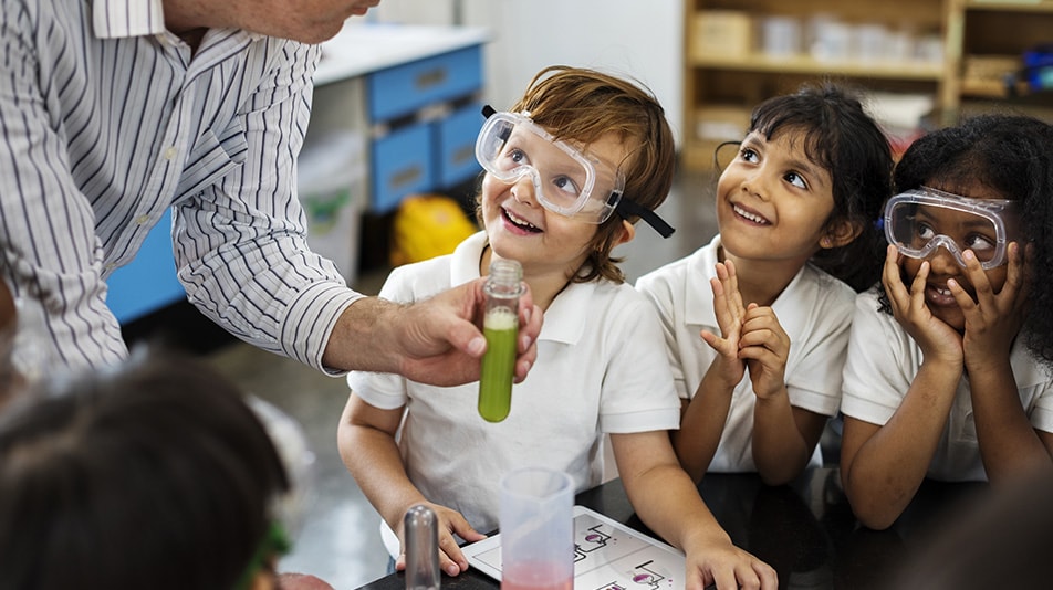 Trane Education Programs Enable Early STEM Start for Students